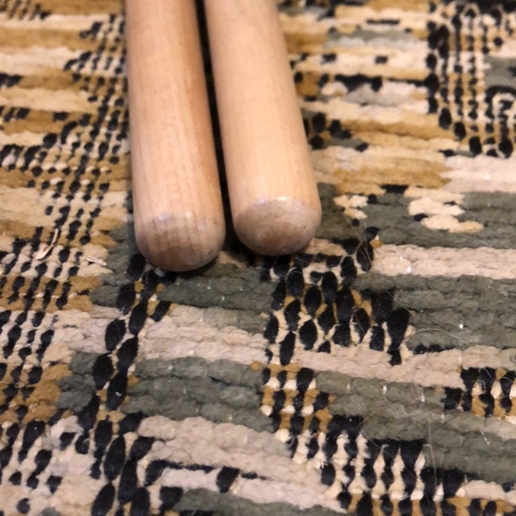 Vic Firth #SD1 General AM Drum Sticks (Pair) - Picture 4 of 8